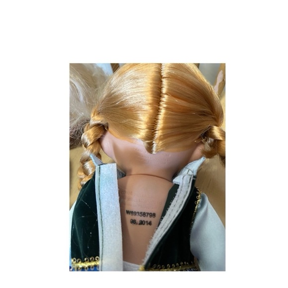 Disney dolls - Picture 6 of 6